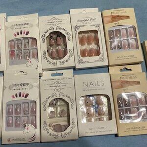 New in box 10 sets of press on nails